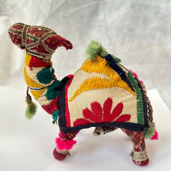 Vintage Hand Crafted Stuffed Raj Cotton Embroidered Camel Toys Made in India - Picture 4 of 11